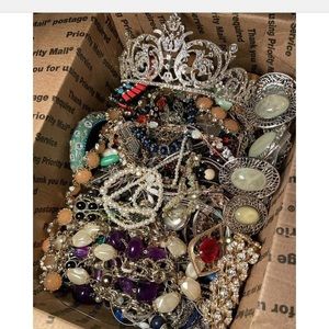 Lot of Costume Jewelry unsearched untested 2-3 lbs vintage/designer +FREE Tiara!